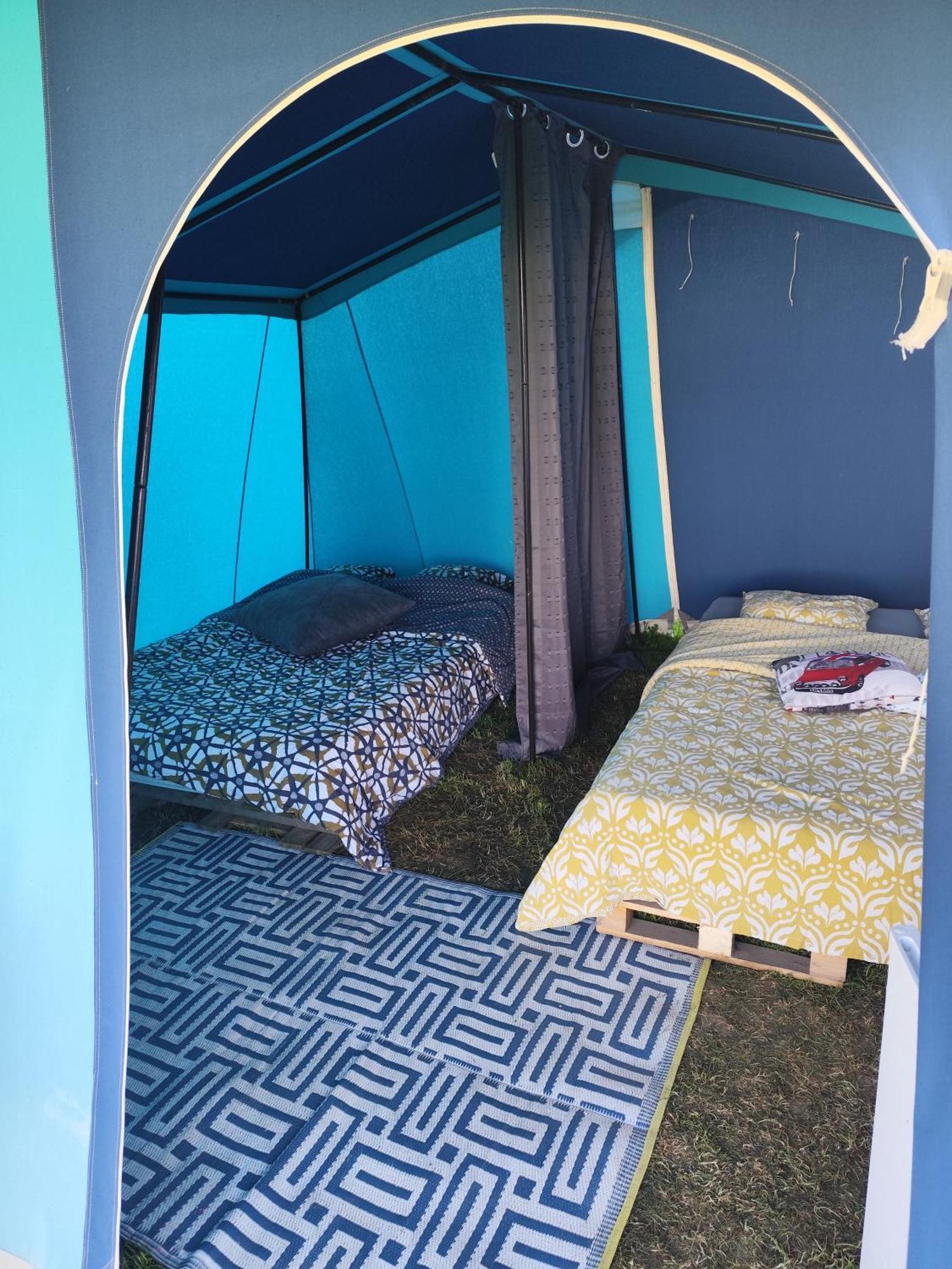 La Billardiere Camping A La Ferme Le Menil-Ciboult Exterior photo